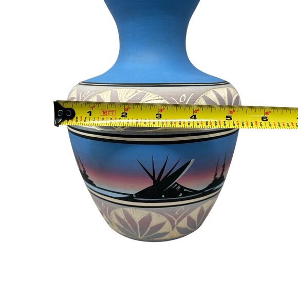 Navajo Native American Pottery Vase Blue Sunset Silhouette Design Signed 8 Inch - Picture 7 of 11